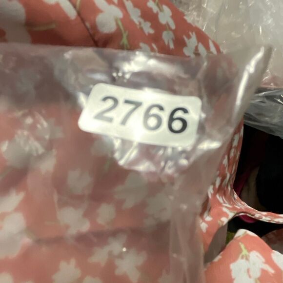 NWT J.NNA size 2X jumpsuit Romper floral bell sleeves lace. - Picture 16 of 16